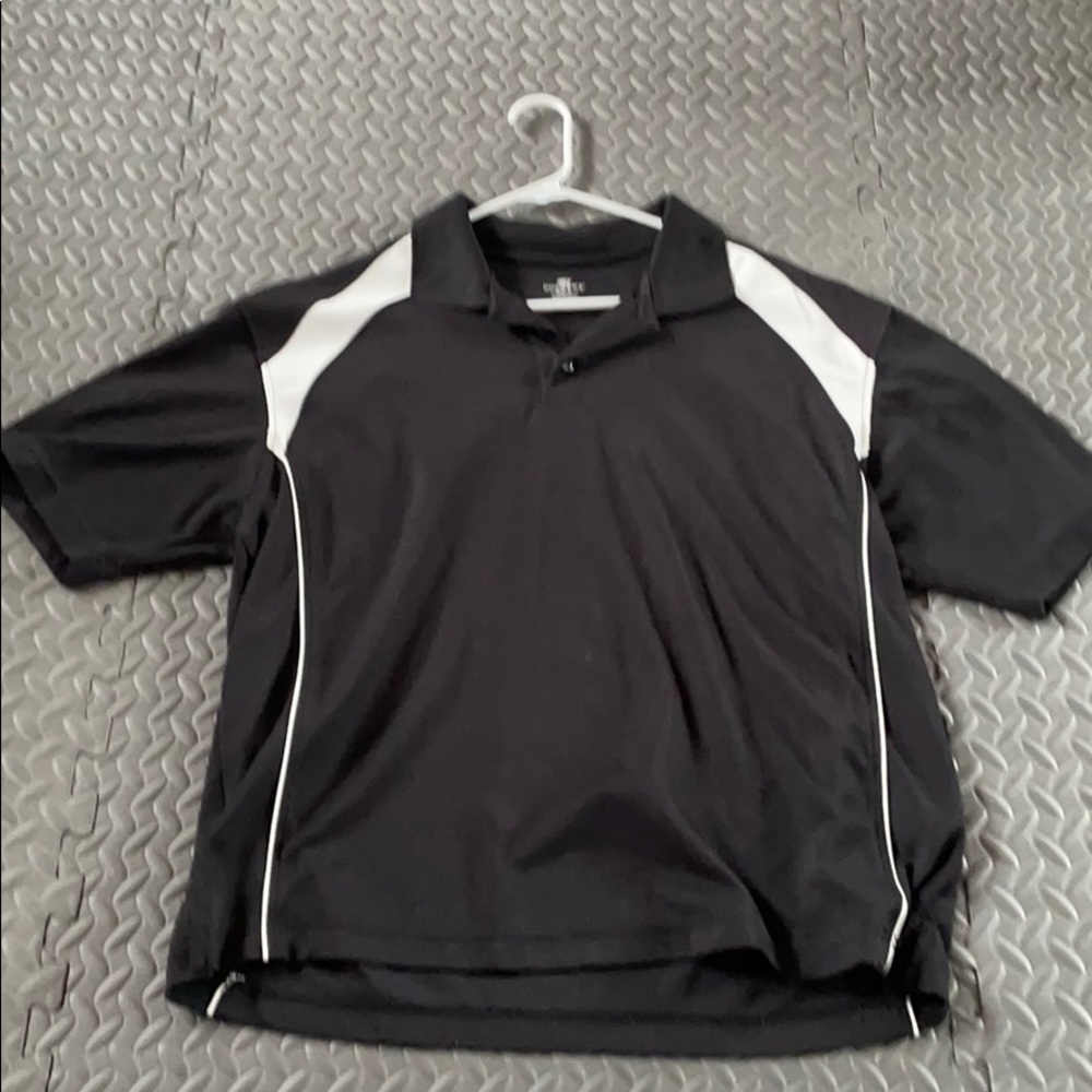 Men’s Xl Dockers golf shirt